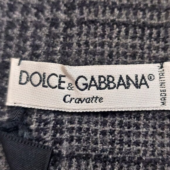 Dolce & Gabbana Vintage Black White Logo Print Plaid Scarf - Picture 13 of 13